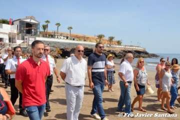 Misa y procesión terrestre-marítima de la playa de Ojos de Garza (Foto TA)